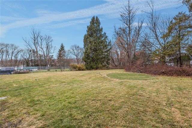 45 Valley View Drive, Cumberland, RI 02864