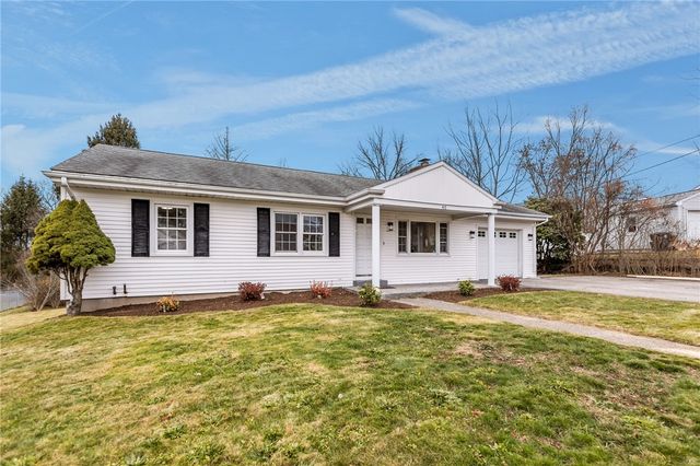 45 Valley View Drive, Cumberland, RI 02864