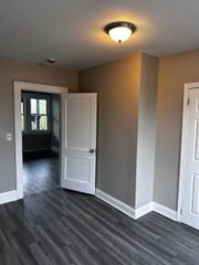 19 Colonial Street 3rd Floor, Hartford, CT 06106