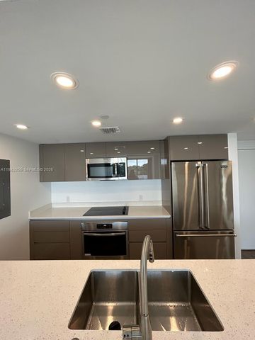 13800 Highland Dr 402, North Miami Beach, FL 33181