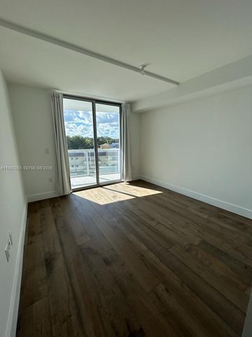 13800 Highland Dr 402, North Miami Beach, FL 33181