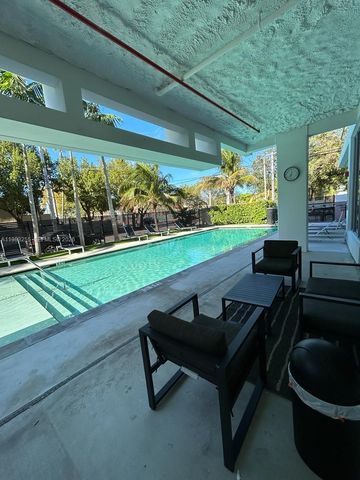 13800 Highland Dr 402, North Miami Beach, FL 33181