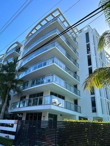 13800 Highland Dr 402, North Miami Beach, FL 33181