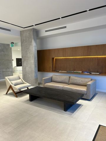 13800 Highland Dr 402, North Miami Beach, FL 33181