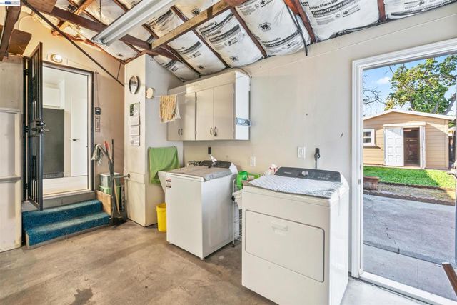 1573 Castro Street, San Leandro, CA 94577