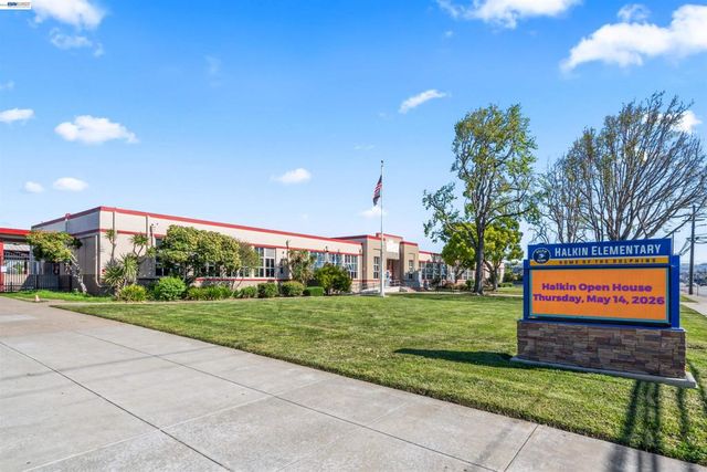 1573 Castro Street, San Leandro, CA 94577