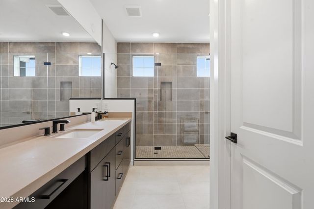11300 N CASA DEGA Drive 1013, Surprise, AZ 85388