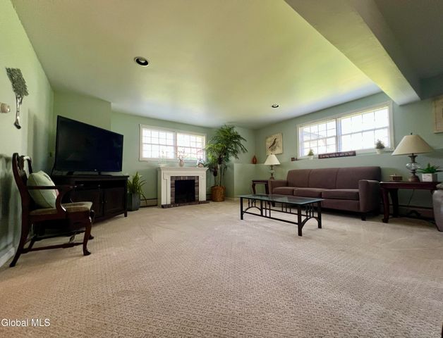 35 Frederick Drive, Fort Edward, NY 12828