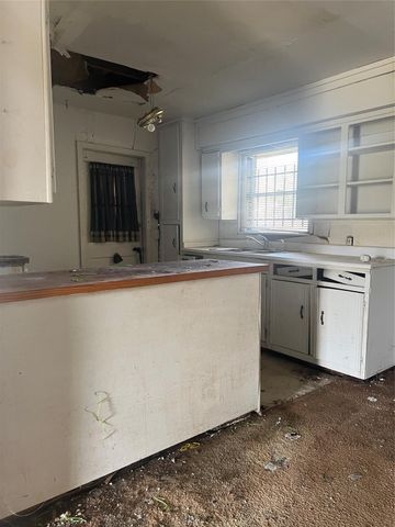 3121 Nita Street, Houston, TX 77051