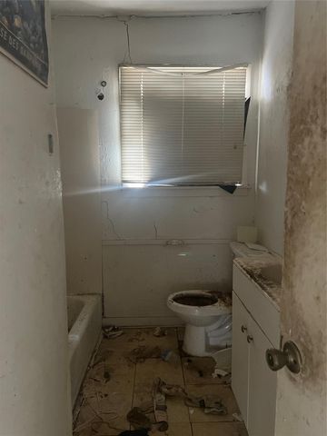 3121 Nita Street, Houston, TX 77051