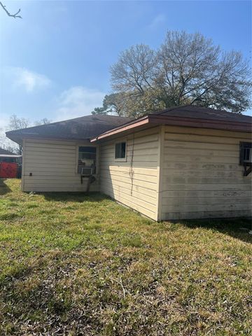 3121 Nita Street, Houston, TX 77051