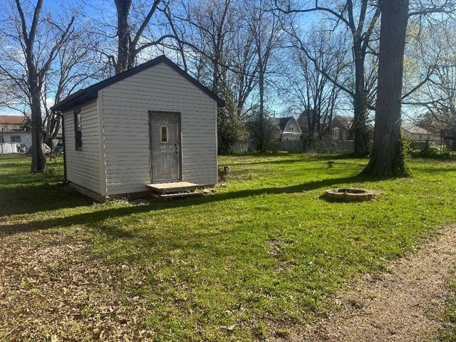 209 W 3rd Street, Silver Grove, KY 41085