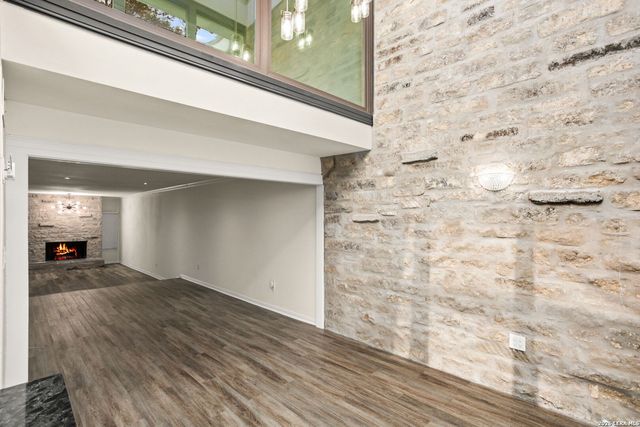 205 Chichester Pl Unit 16, San Antonio, TX 78209