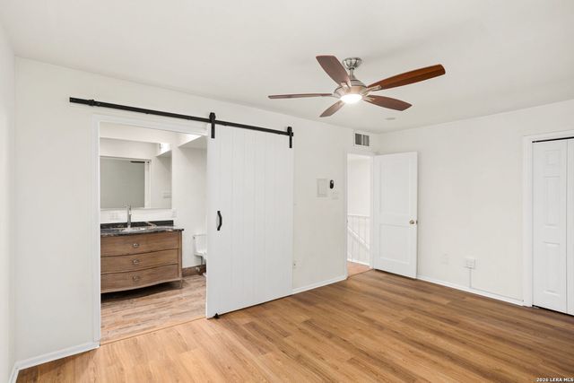 205 Chichester Pl Unit 16, San Antonio, TX 78209