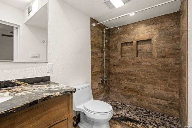 205 Chichester Pl Unit 16, San Antonio, TX 78209