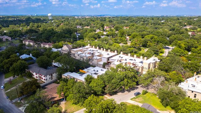 205 Chichester Pl Unit 16, San Antonio, TX 78209