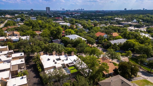 205 Chichester Pl Unit 16, San Antonio, TX 78209