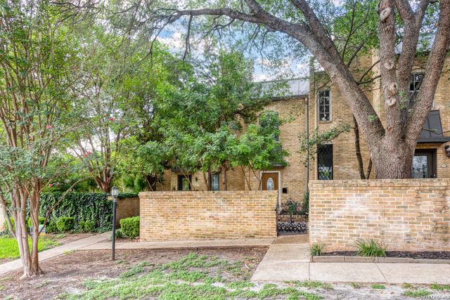 205 Chichester Pl Unit 16, San Antonio, TX 78209