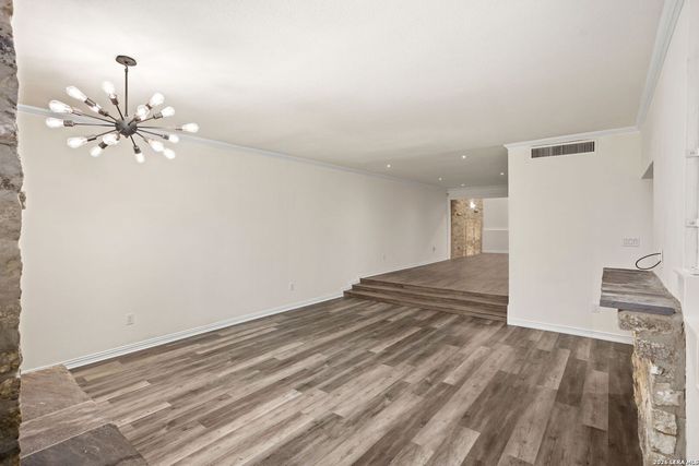 205 Chichester Pl Unit 16, San Antonio, TX 78209