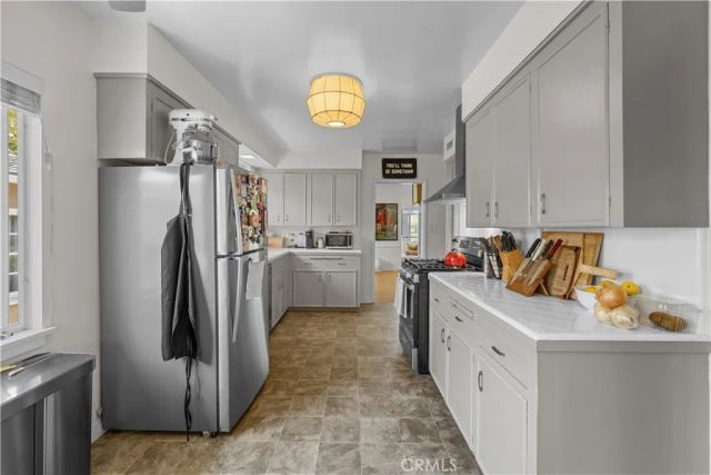 420 Tufts, Burbank, CA 91504