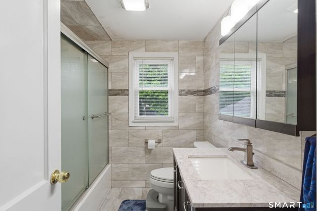64 McKinley Street, Manchester, CT 06040