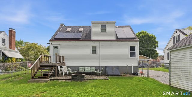 64 McKinley Street, Manchester, CT 06040