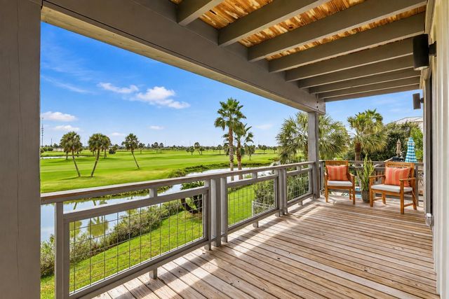 13957 Grambo Boulevard, Galveston, TX 77554