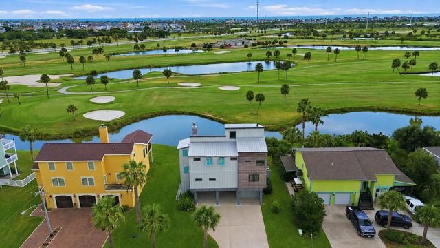 13957 Grambo Boulevard, Galveston, TX 77554