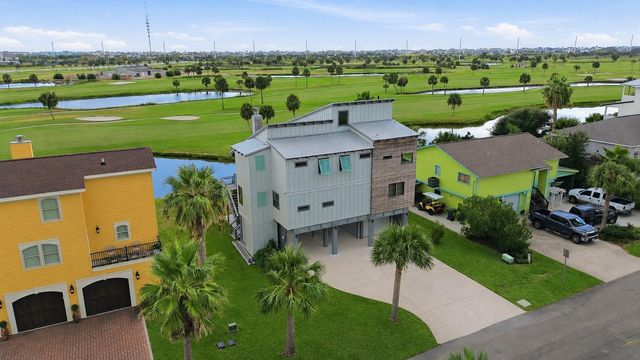 13957 Grambo Boulevard, Galveston, TX 77554