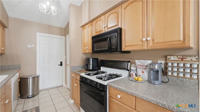629 Creek Drive, New Braunfels, TX 78130