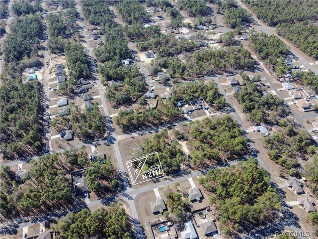 7112 N Gladstone Drive, Citrus Springs, FL 34434