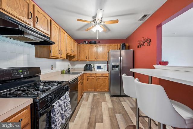152 STEEPLECHASE CT, Deptford, NJ 08096
