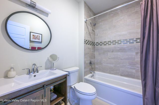 16 Lucas Lane, Claverack, NY 12534