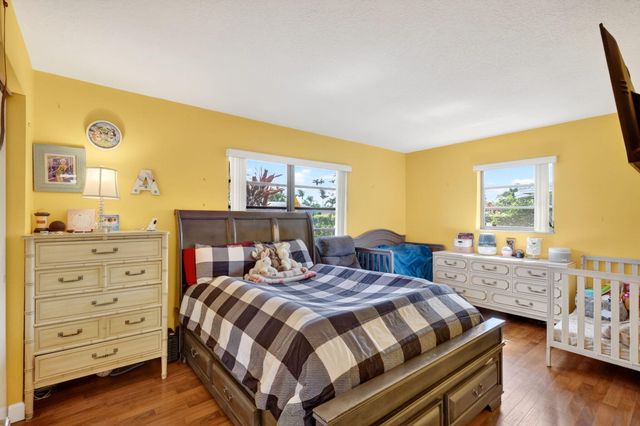361 W 21st Street, Riviera Beach, FL 33404