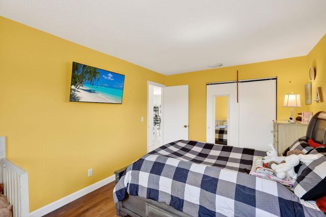 361 W 21st Street, Riviera Beach, FL 33404