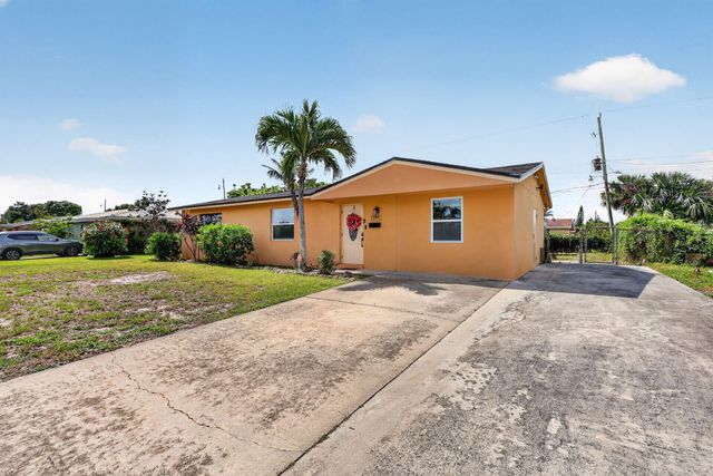 361 W 21st Street, Riviera Beach, FL 33404