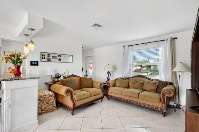 361 W 21st Street, Riviera Beach, FL 33404