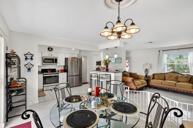 361 W 21st Street, Riviera Beach, FL 33404