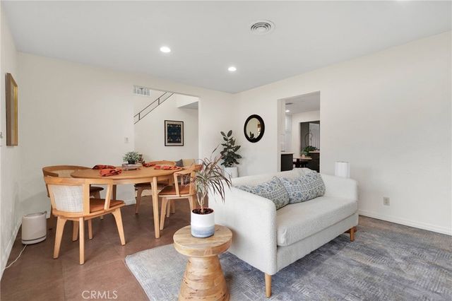 6941 Wheeler, La Verne, CA 91750
