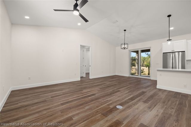 2327 N Monterey Road, Avon Park, FL 33825