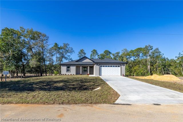 2327 N Monterey Road, Avon Park, FL 33825