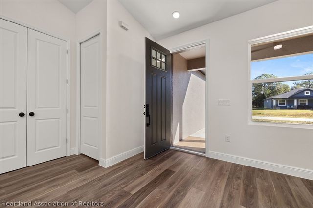 2327 N Monterey Road, Avon Park, FL 33825