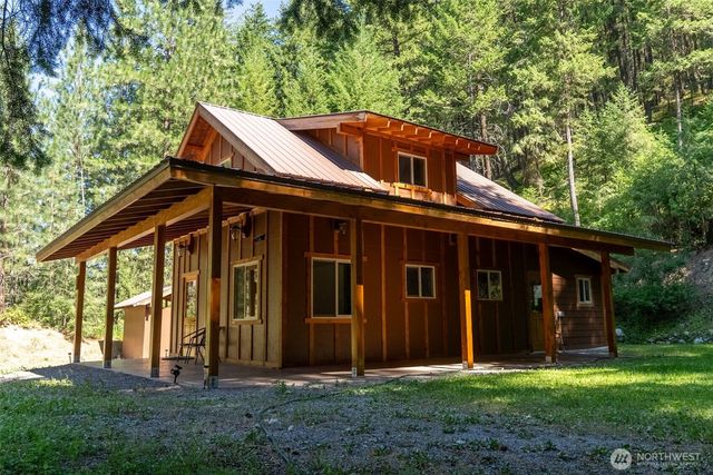15 Howerton Road, Twisp, WA 98856