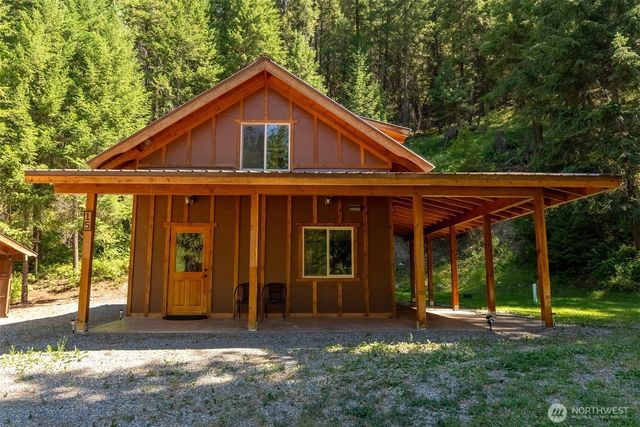 15 Howerton Road, Twisp, WA 98856
