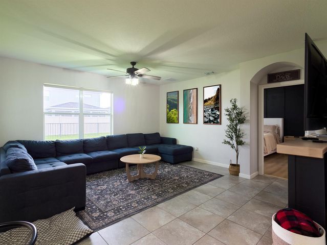 10953 SW Tessili Way, Port St. Lucie, FL 34987