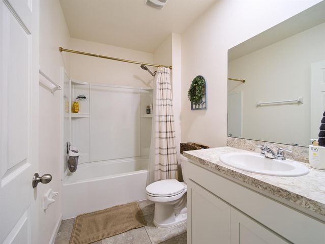 10953 SW Tessili Way, Port St. Lucie, FL 34987
