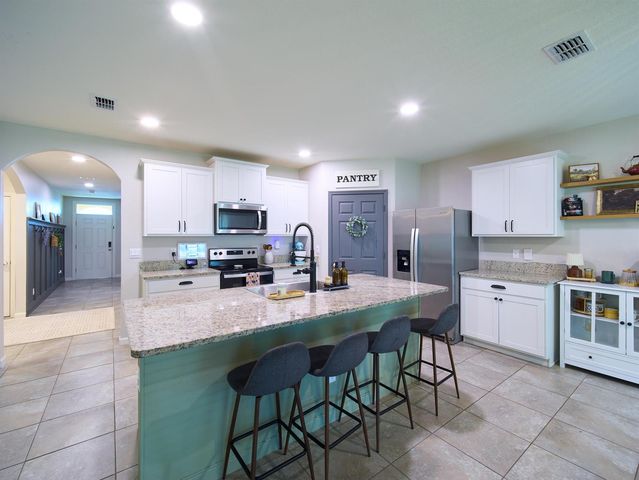 10953 SW Tessili Way, Port St. Lucie, FL 34987
