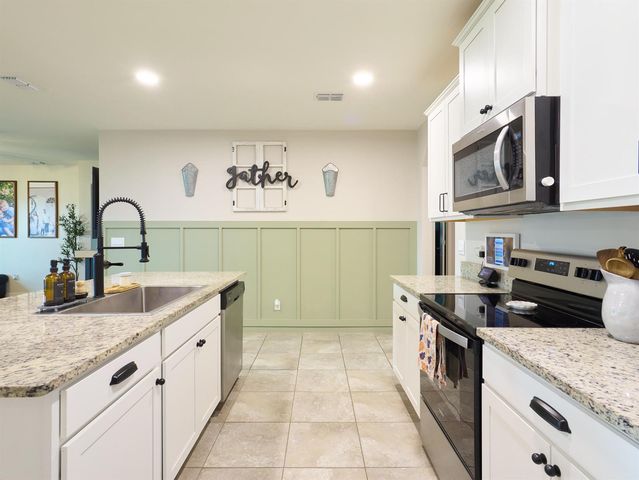 10953 SW Tessili Way, Port St. Lucie, FL 34987