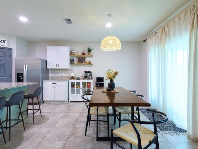 10953 SW Tessili Way, Port St. Lucie, FL 34987