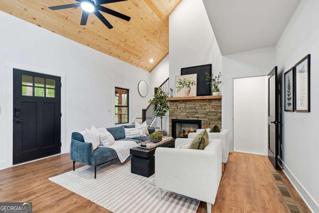 66 Briar Creek Court, Morganton, GA 30560